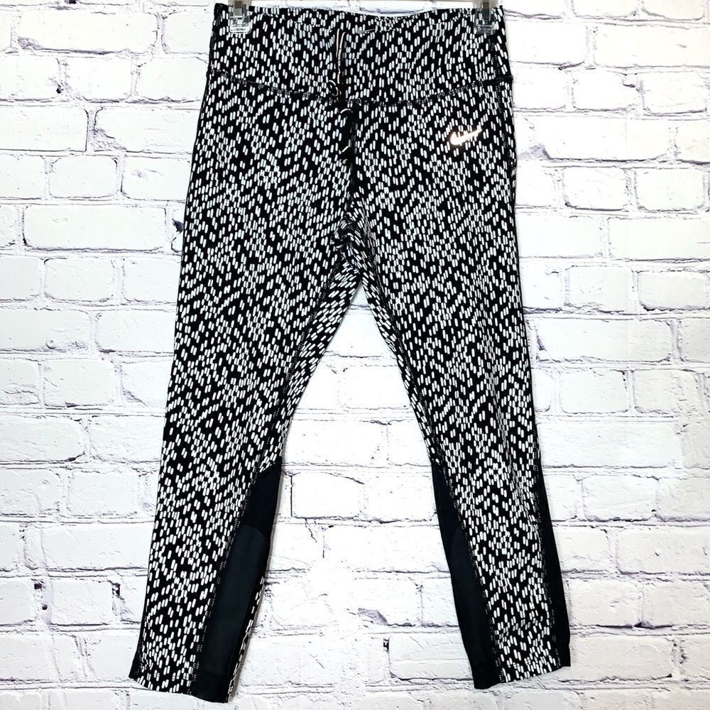 NIKE Dri-Fit Black & White Mesh Leggings Size Medium